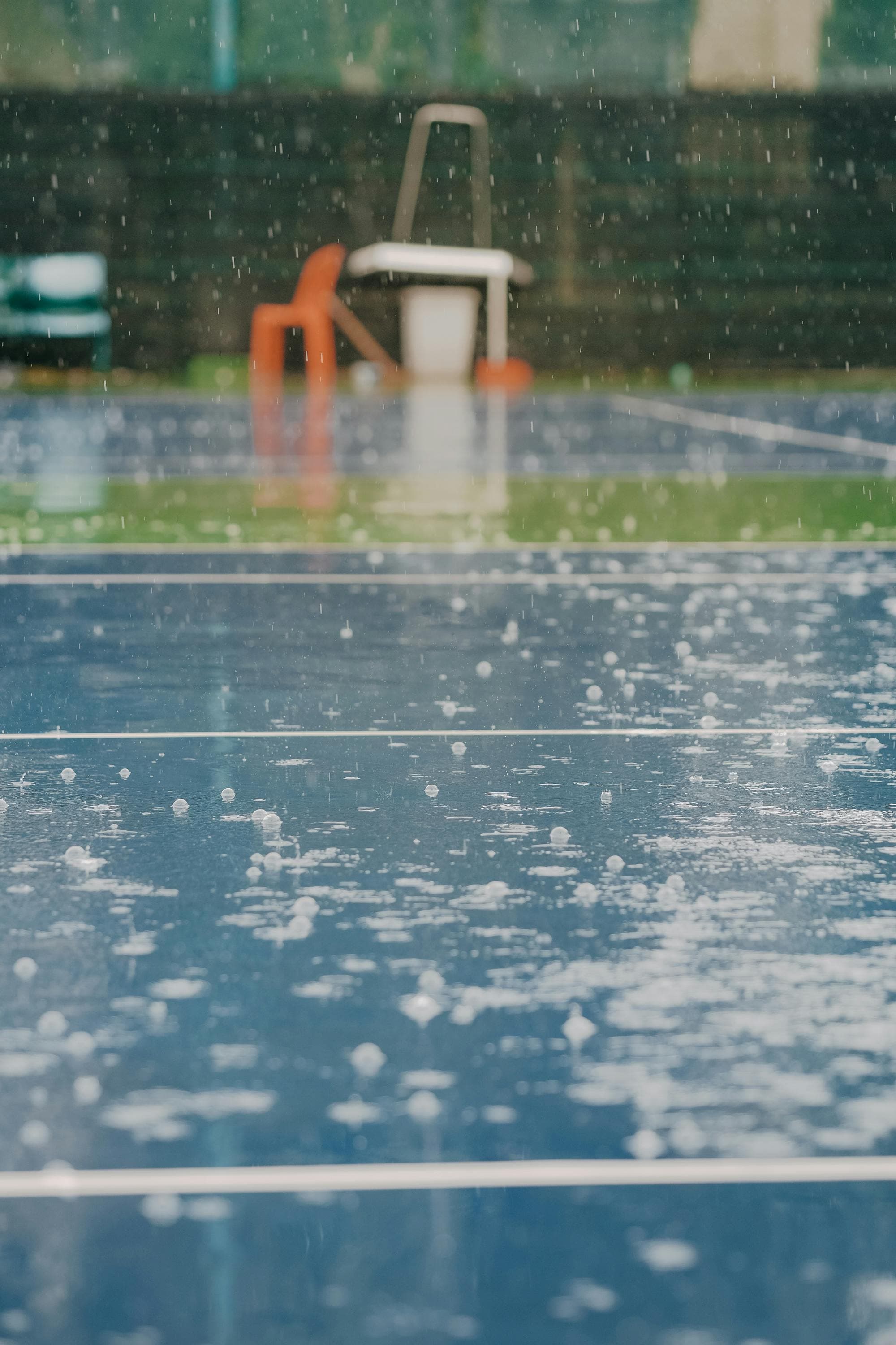 Rain delay at the US Open, covered courts at Flushing Meadows